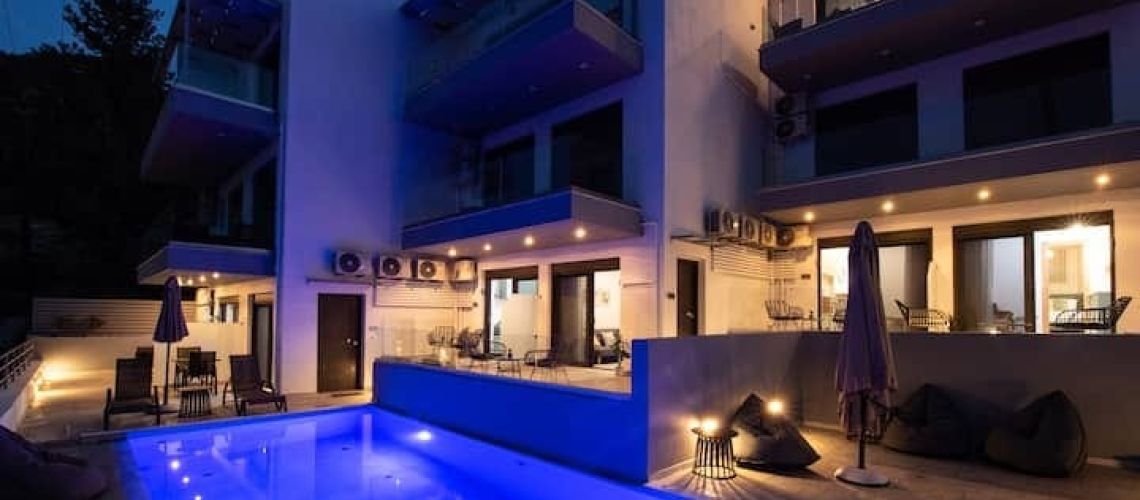 Πωλείται συγκρότημα με πισίνα και πανοραμική θέα θάλασσα Νικιάνα Λευκάδα Complex for sale with swimming pool and panoramic sea view, Nikiana, Lefkada εικόνα ακινήτου
