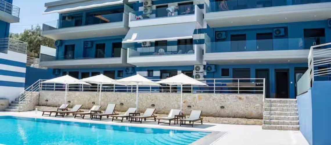 Καινούρια γκαρσονιέρα με πάρκινγκ & χρήση πισίνας έτοιμη προς εκμετάλλευση Νικιάνα Λευκάδα New studio with parking & use of swimming pool ready for occupancy Nikiana Lefkada εικόνα ακινήτου