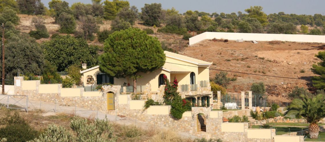 Πωλείται μονοκατοικία με καταπράσινο κήπο και μοναδική θέα στη θάλασσα Ερμιόνη Αργολίδα εικόνα ακινήτου
