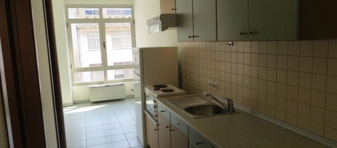 Πλήρως επιπλωμένη δίχωρη γκαρσονιέρα 40 τ.μ. προς ενοικίαση στο κέντρο της Θεσσαλονίκης εικόνα ακινήτου